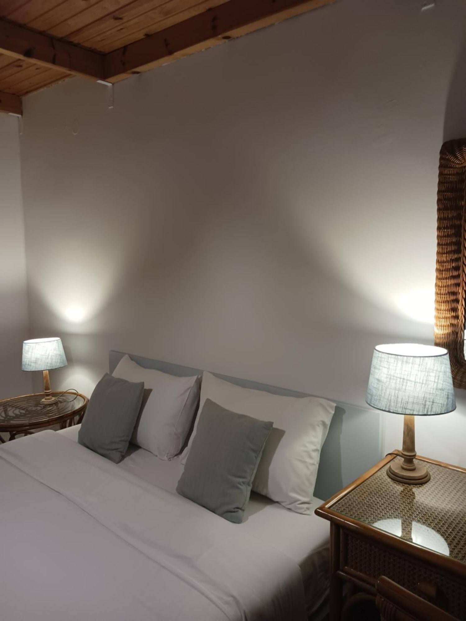 Theros & Trygos Boutique Houses - Ath Airport Αρτέμιδα Δωμάτιο φωτογραφία